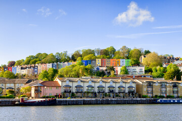 Colourful houses and apartments overlooking Bristol Docks, England, UK - obrazy, fototapety, plakaty