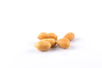 peanut nuts salt in heap