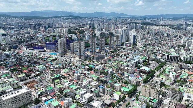 Daejeon/Aerial veiw of roads in Daejeon Metropolitan City, South Korea