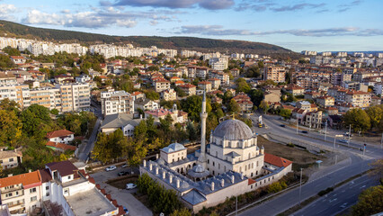 Sherif Halil Pasha Mosque, also known as Tombul Mosque - Shumen, Bulgaria - obrazy, fototapety, plakaty