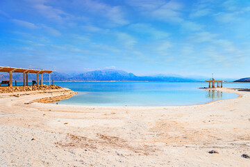 Evaporated salt forms сrystals