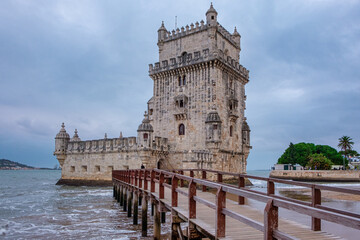 Der Torre de Belém in Lissabon, Portugal - obrazy, fototapety, plakaty