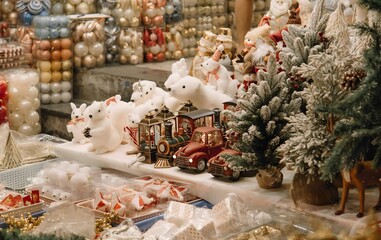 Sparkling Elegance: Exquisite Christmas Decorations at Night