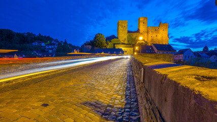 Burg Runkel beleuchtet