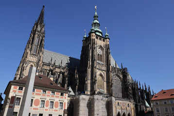 Fototapeta na wymiar St. Vitus Cathedral, the largest and most majestic church in Prague