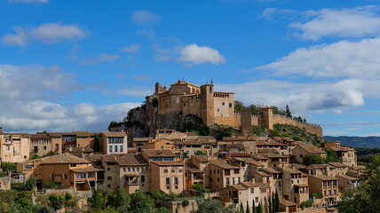 Fototapeta na wymiar the beautiful village of Alquezar in Spain