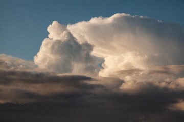 Obraz premium Sunset Sky with white clouds background