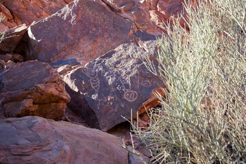 Petroglyphen 5