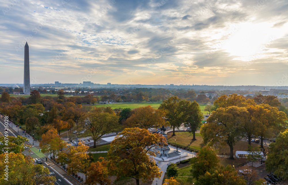 Wall mural washington dc aerial view with national mall and monument on an autumn sunset - Wall murals