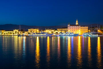 Fototapeta na wymiar Evening skyline of promenade Riva and Diocletian Palace in Split. Croatia