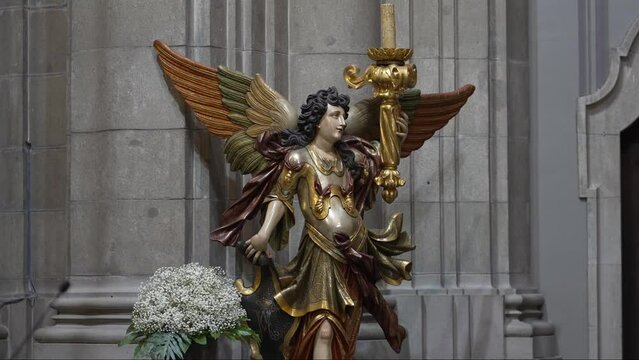 Golden angel statue with wings, Sanctuary of Sameiro