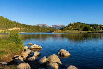 Scenic view of Lake Dillon in Colorado on a sunny day