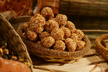 Til ladoo or Sesame Laddu or Rewri balls