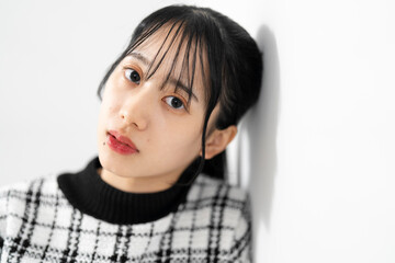 若くてかわいい女性