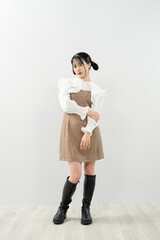 若くてかわいい女性