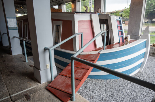 The Syracuse Erie Canal Museam