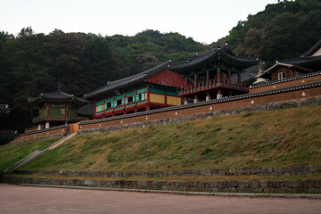 Obraz premium Temple of Guryongsa, South korea