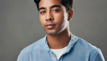 Obraz premium portrait of young adult man smiling
