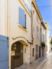 Fototapeta na wymiar Street view of old village Saint-Remy-de-Provence in France