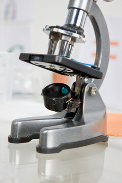 Microscope in chemistry classroom
