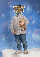 Kind mit Tierkopf - Fotoshooting