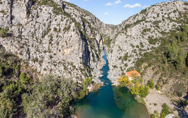 Les gorges du Gouleyrous à Tautavel dans les Pyrénées Orientales (France)	