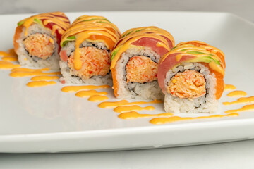Spicy crab sushi roll