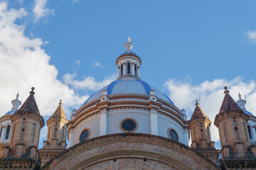 Fototapeta na wymiar Cathedral in historic centre of Cuenca