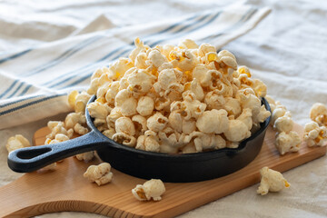 ポップコーンとフライパン　手作りおやつ