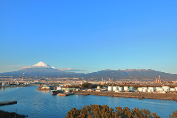 富士山と愛鷹山