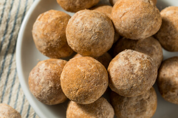Warm Sweet Apple Cider Donut Holes