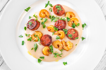 Dip with chorizo and prawns