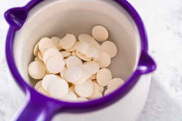 Mermaid pretzel twists