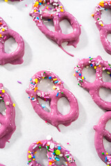 Mermaid pretzel twists