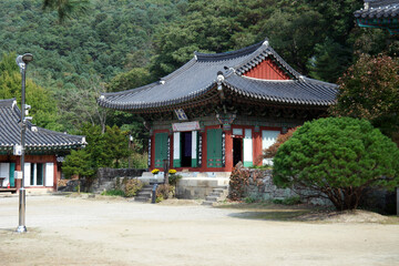 Fototapeta na wymiar Temple of Sutasa, South korea