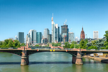 Fototapeta na wymiar The skyline of Frankfurt