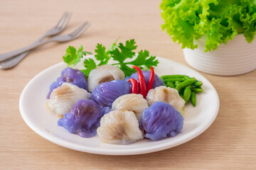 Steamed rice skin dumplings with vegetable, Thai dessert style
