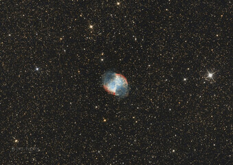 Objet Messier M27 la nébuleuse de l'haltère