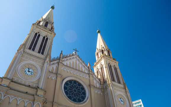 Catedral Bas&iacute;lica Menor de Nossa Senhora da Luz dos Pinhais, Curitiba, Paran&aacute;, Brasil