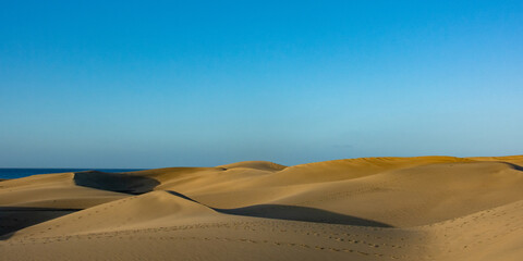 Fototapeta na wymiar Sand dunes with a view to the sea
