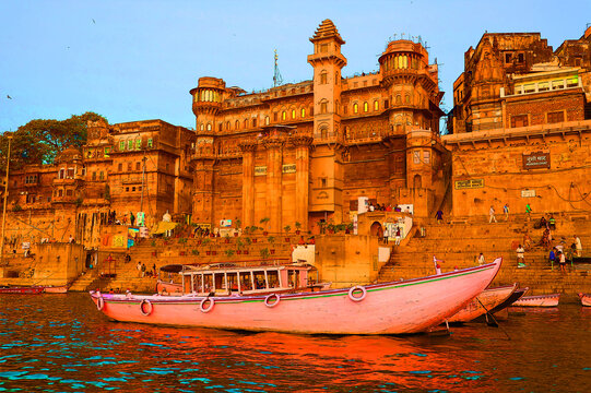  Varanasi, Banaras or Benares and Kashithat has a central place in the traditions of pilgrimage, death, and mourning in the Hindu world