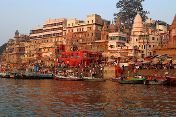  Varanasi, Banaras or Benares and Kashithat has a central place in the traditions of pilgrimage, death, and mourning in the Hindu world