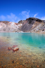 Crater lake on the tongariro volcano in new zealand