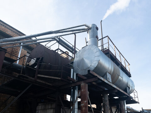 Outdoor Atmospheric Pressure deaerator with thermal insulation without a vapor cooler