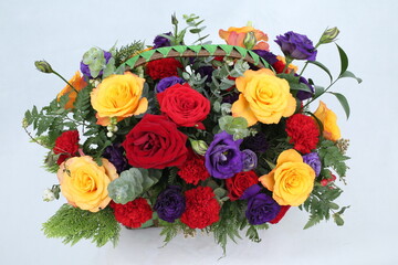 Circle many types of beautiful flowers 