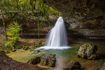 Obraz premium Cascade du Pain de Sucre (Arvière-en-Valromey), Ain, France