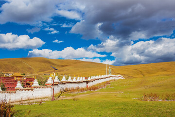 Natural beauty of temples, grasslands in Xizang Autonomous Region of China