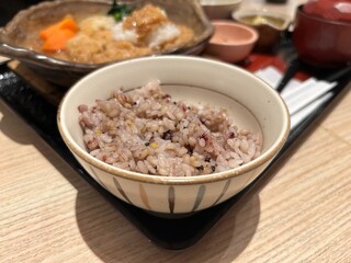 十六穀米御飯	
