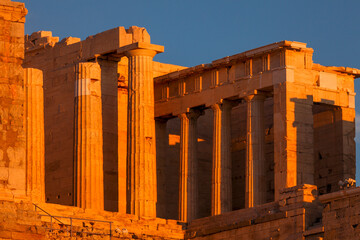 Akropolis, Propyläen im Sonnenunterang, Athen, Griechenland