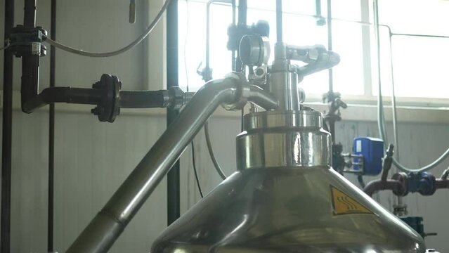 sterilization of rapeseed oil. oil purification - seporator. rapeseed production. industry